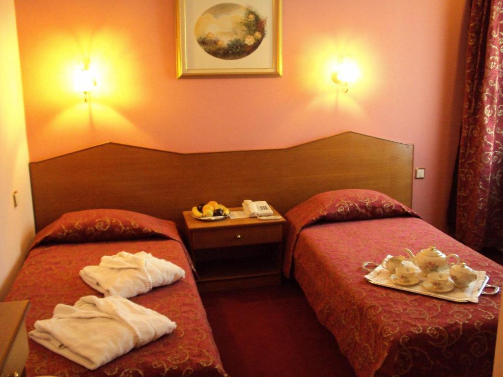 Astoria Hotel Traditional Komotiní Phòng bức ảnh